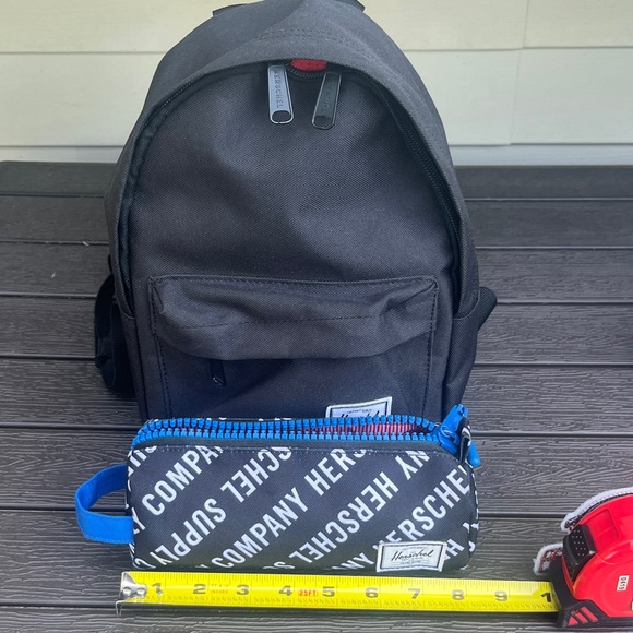 Herschel Supply Company  Backpack Bundle EUC - Picture 12 of 14